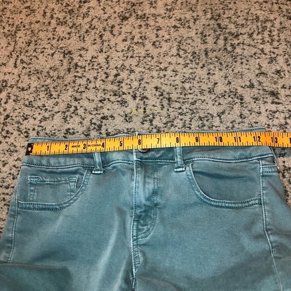 American Eagle AEO Twill X midi Green Shorts Size 0 - Picture 7 of 9